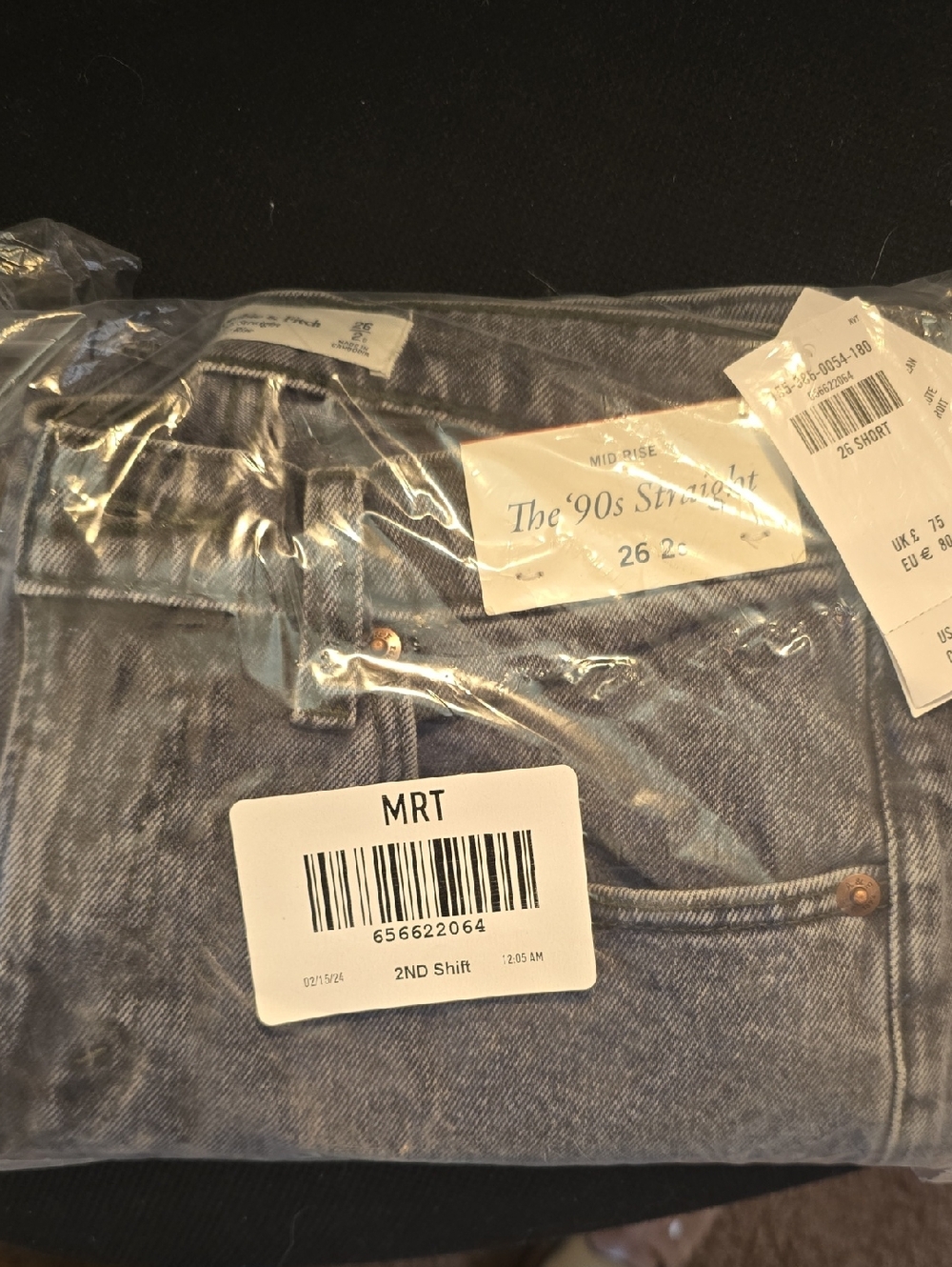 The '90s Straight Mid-Rise Jeans - Abercrombie And Fitch NWT